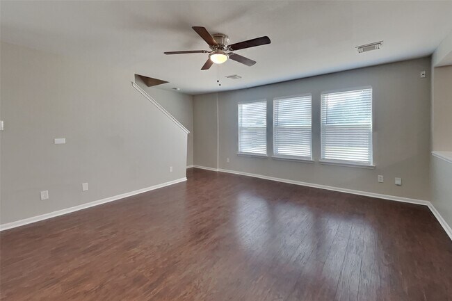 20631 Hillsdale Park Dr