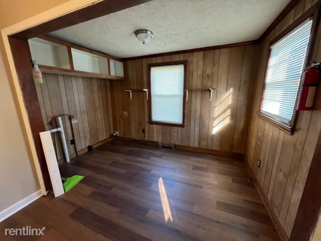 Photo - 2 br, 1 bath House - 1000 Julian St