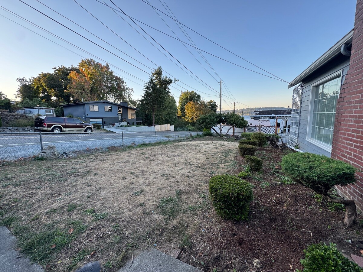 Photo - 11048 84th Ave S