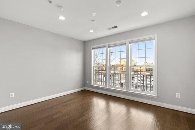 Photo - 803 Reserve Champion Dr Unit 203