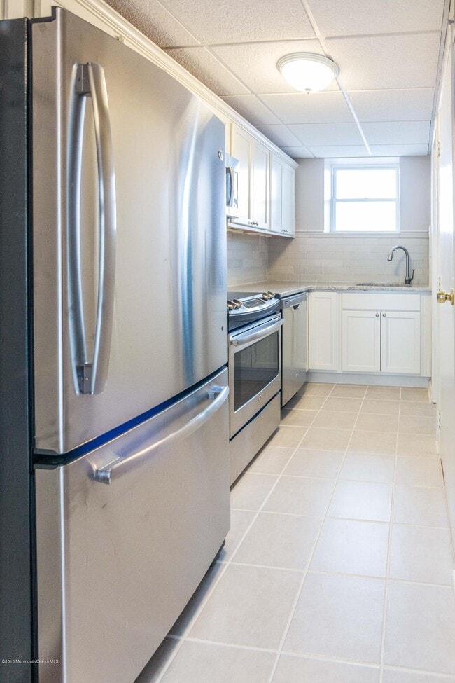Photo - 448 Ocean Ave N Unit 14B