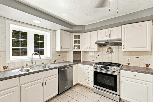 22 Stoney Hill Rd