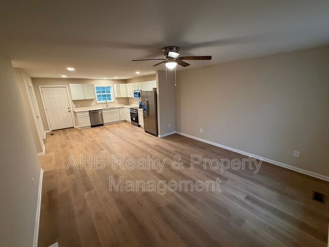 Photo - 515 Maryland Ave