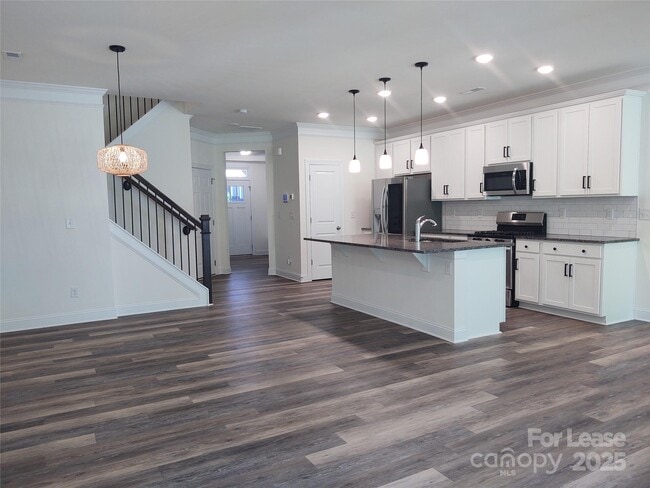 Photo - 2235 Blewett Dr