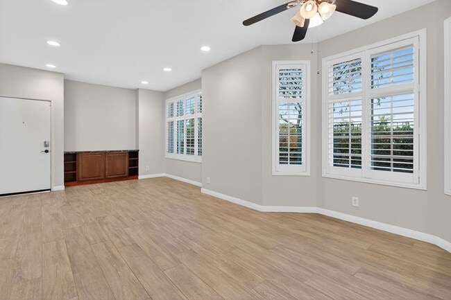 Photo - 23412 Pacific Park Dr Unidad 25F