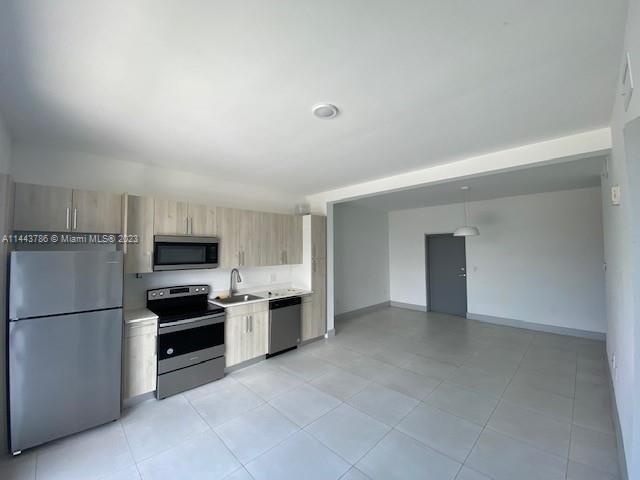 Photo - 519 SW 5th Ave Condo