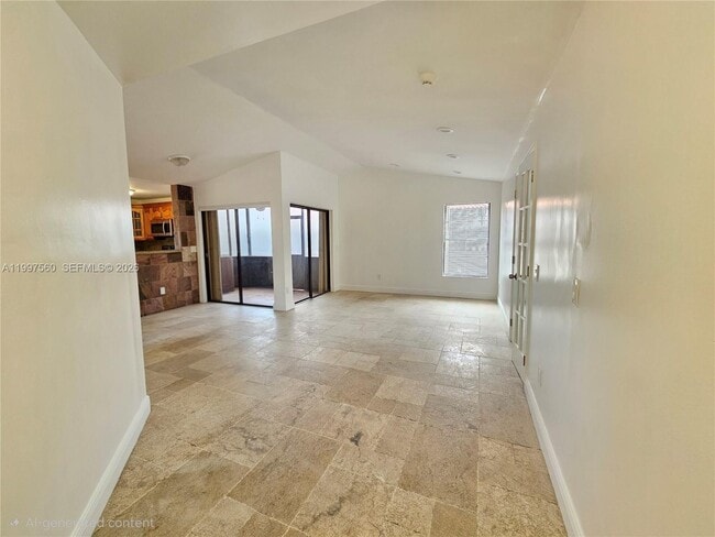 Photo - 15075 SW 49th Ln