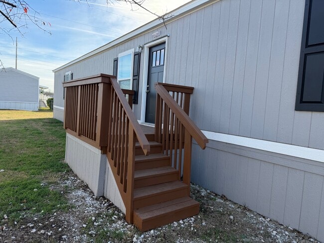 Photo - 135 Prairie Dr