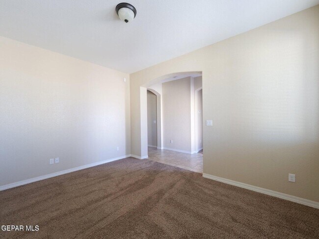 Photo - 14436 Alyssa Marie