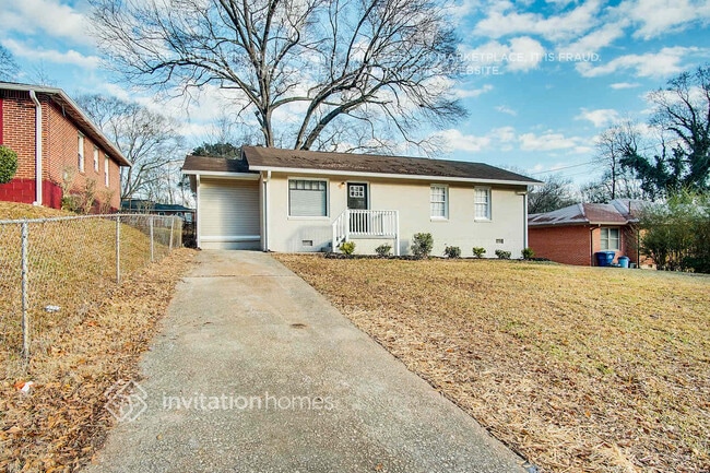 70 Macon Pl SE