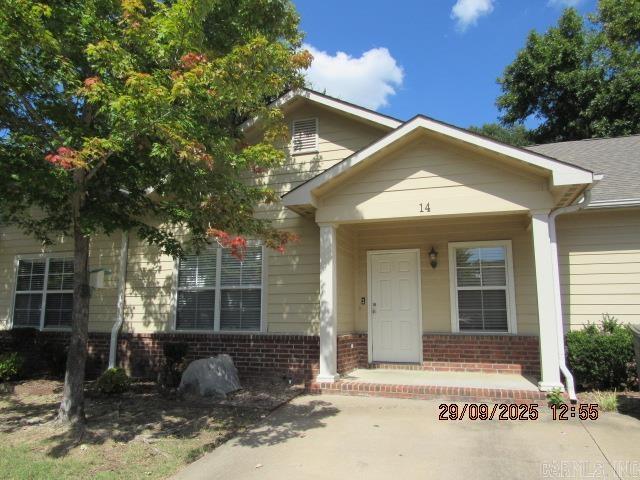 Building Photo - 1410 Robins St Unit 14