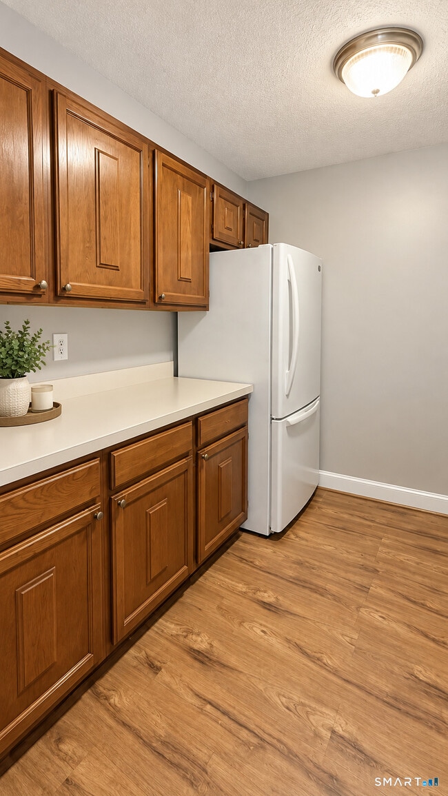 90 Kane St Unit B6
