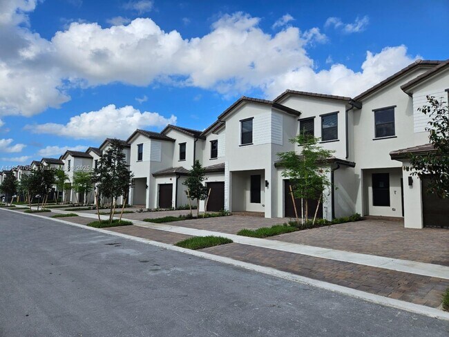 Building Photo - 257 SW 159th Way Rental