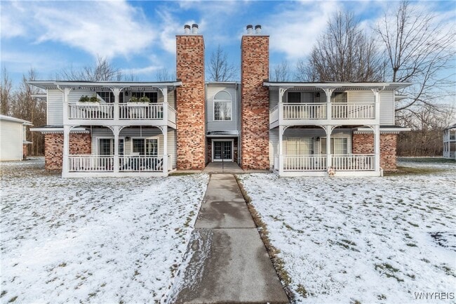 Building Photo - 1105 Youngs Rd