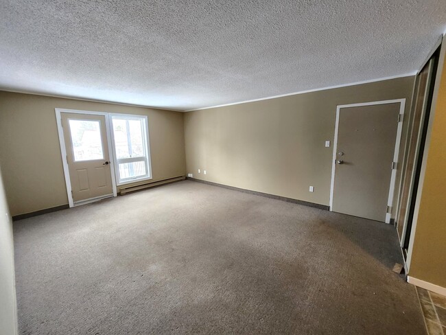 Photo - 5 Green Valley Dr Unit 9