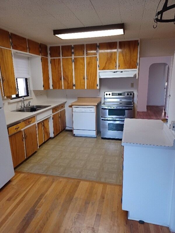 Photo - 3009 Delano Pl NE