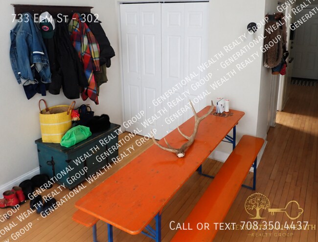 Photo - 733 Elm St Unit 302