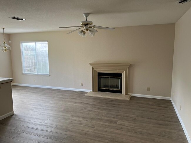 Photo - 10191 Gatemont Cir