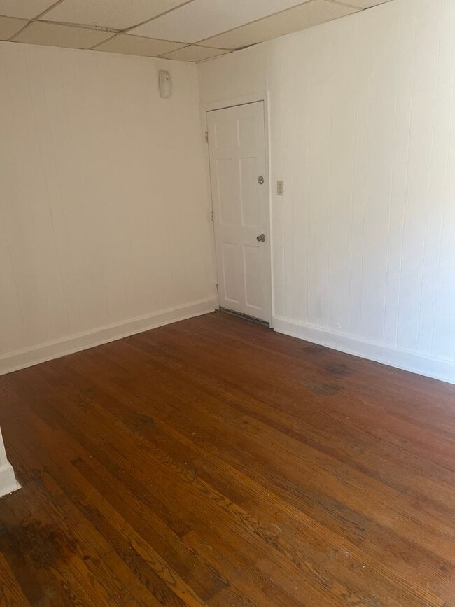 Photo - 2030 Wilkens Ave Unit Apt 2