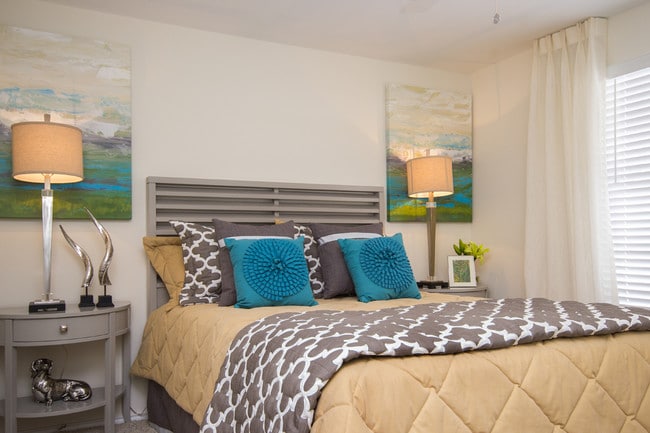 Dover Farms Apartments