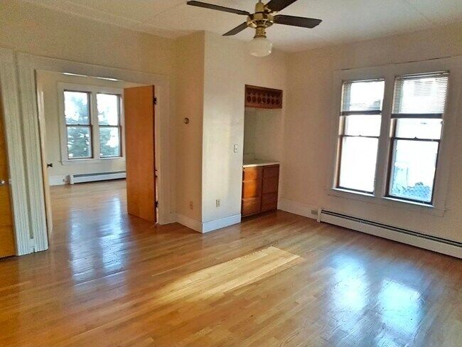 Photo - 192 Adams St Unit 1