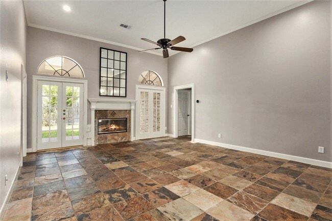 Photo - 6622 Prairie Dunes Dr