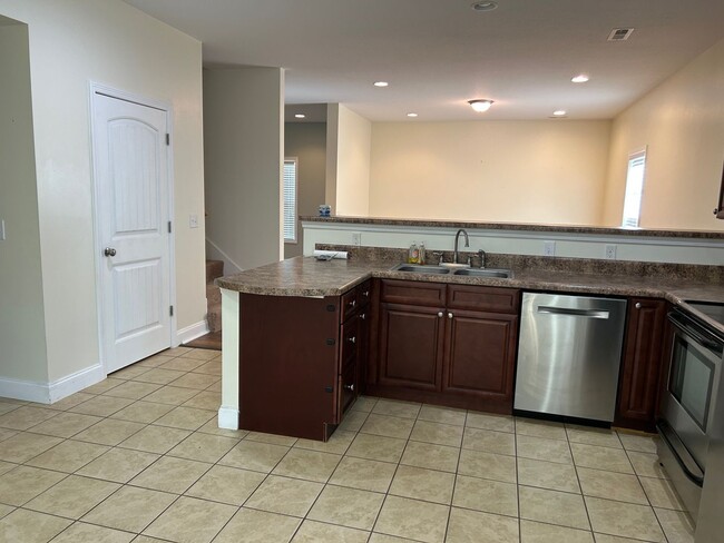 Photo - 3 Bedroom/2.5 Bath Home Kingsport, TN