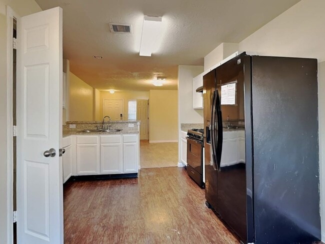 Photo - 12618 Mountain Daisy Rd