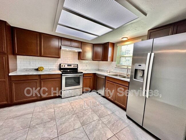 Photo - 8141 NW 23rd St