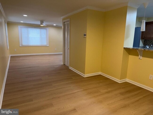 Photo - 7607 Burnside Rd