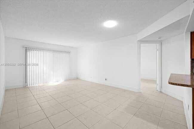 Photo - 8290 Lake Dr Unit 130