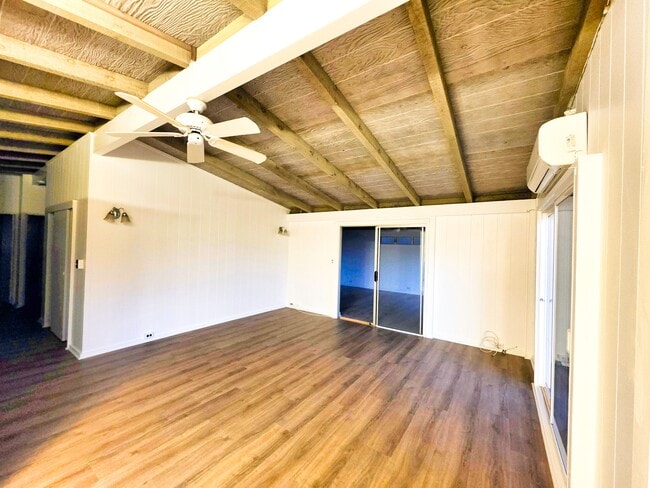 Photo - 7303 Mokuone St