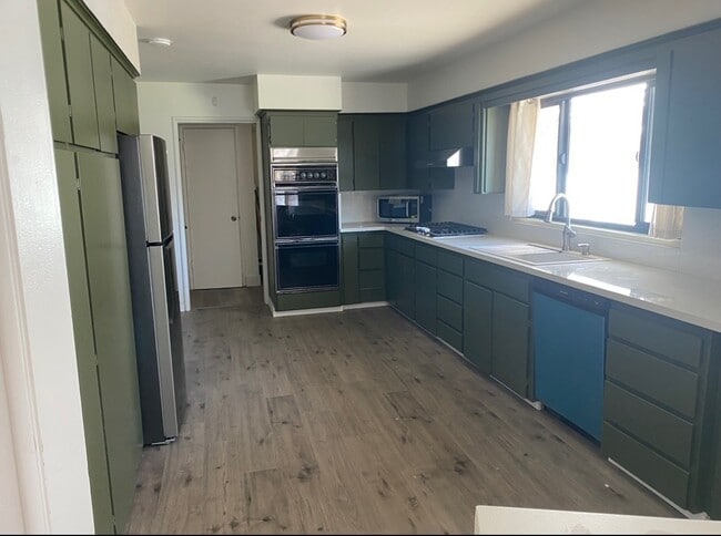 Photo - 109 S Park Dr