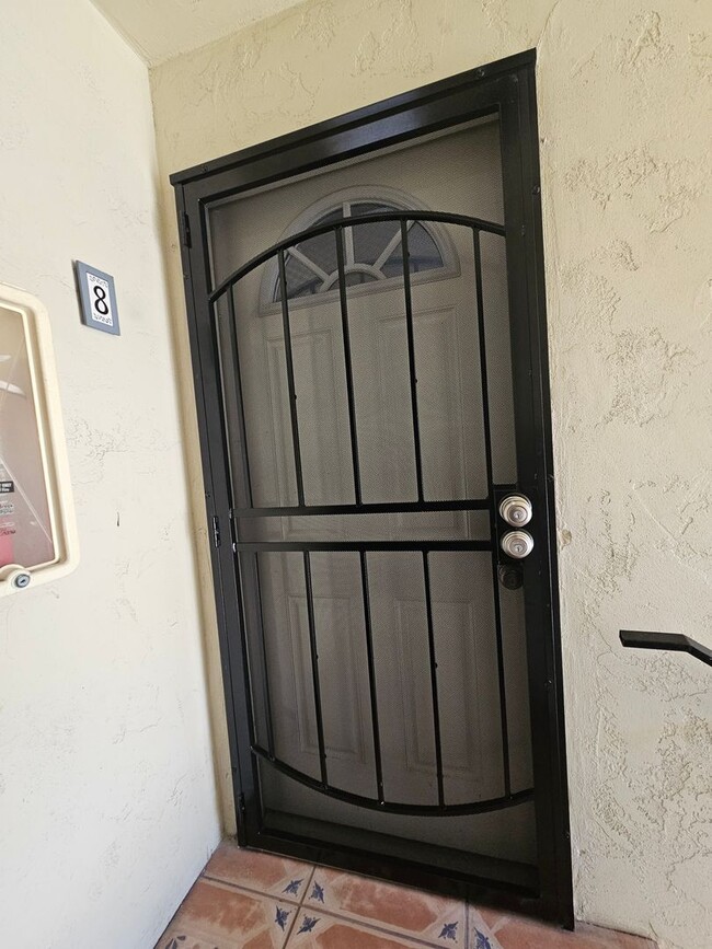 1052 Del Mar Ave, Chula Vista, CA