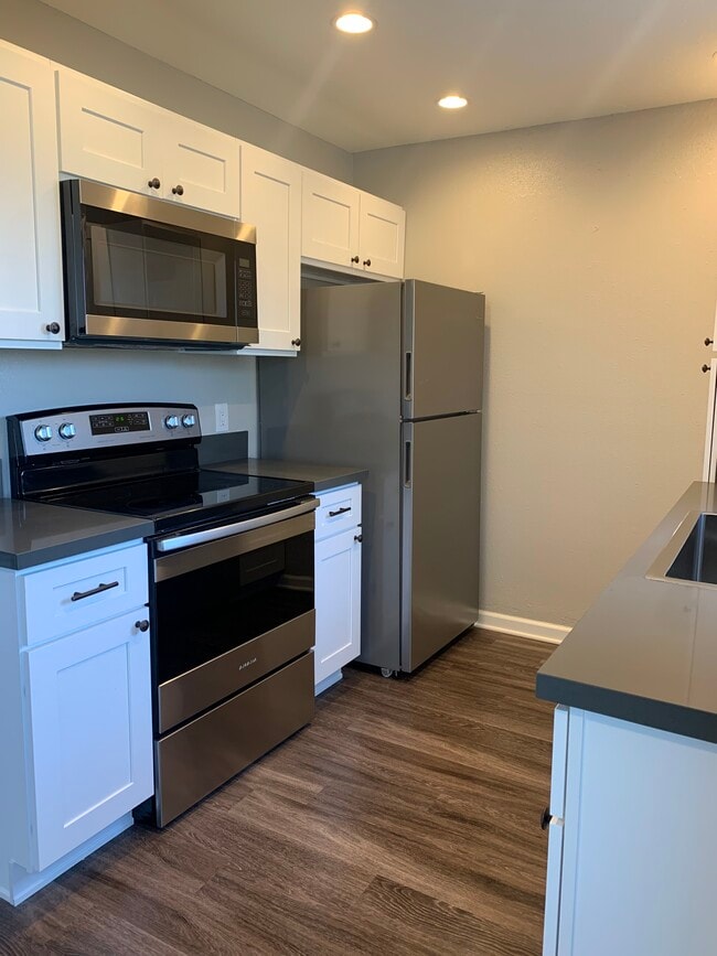 Beachfronter Townhome Apartments