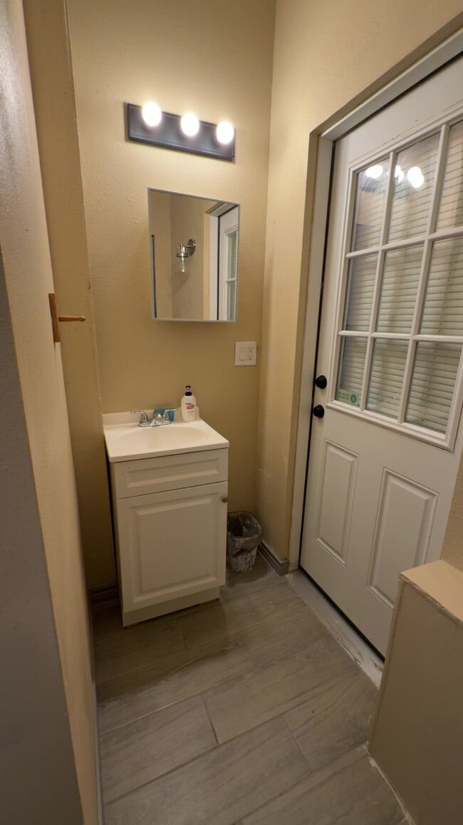 Photo - 6303 Scotchwood Dr