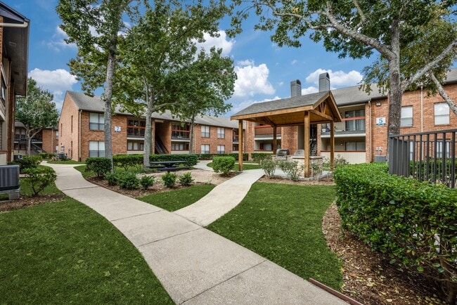 Building Photo - Veridian at Clear Lake Rental