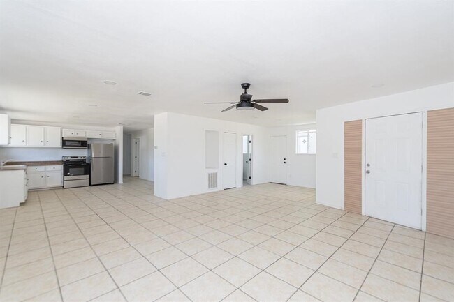 Photo - 312 N Gaillard St