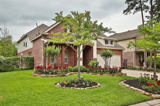 106 W Arbor Camp Cir