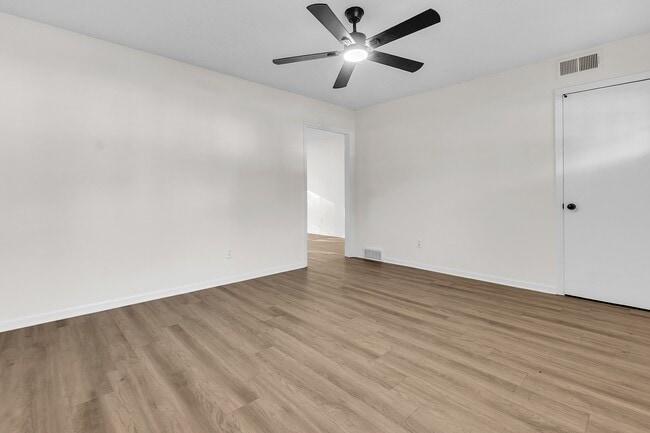 Photo - 8493 Cedarbrush Dr