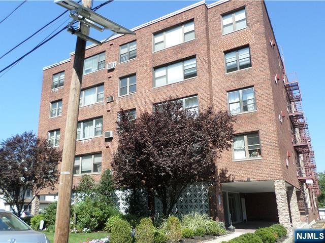 Building Photo - 275 Hoym St Unit 4B Rental