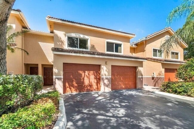 Photo - 1100 Scotia Dr