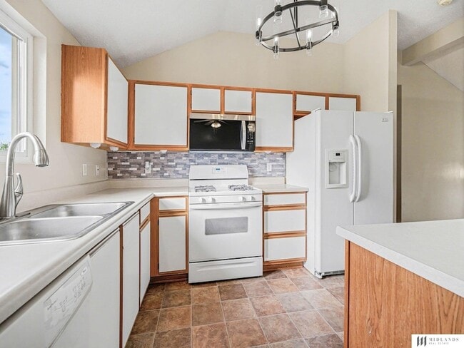 Photo - 2707 Canyon Cir