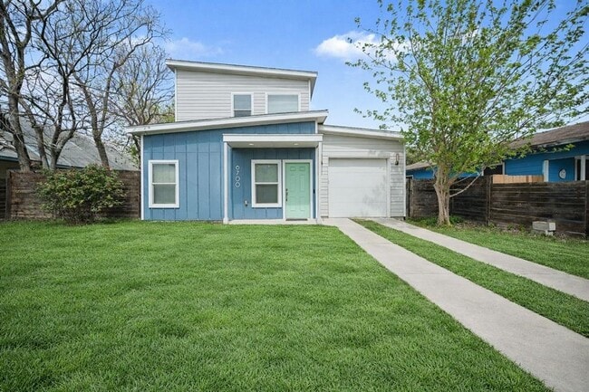 Building Photo - 6700 Canal St