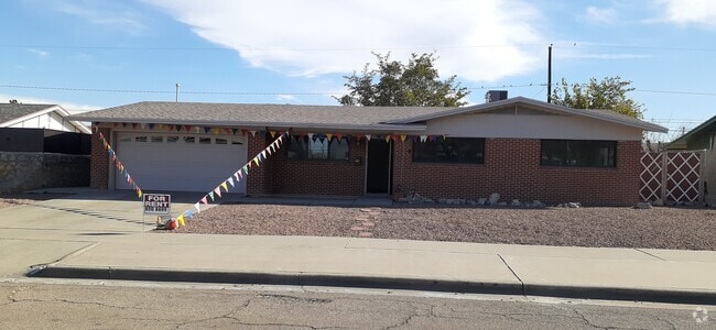 Building Photo - 3216 Donegal Rd Rental