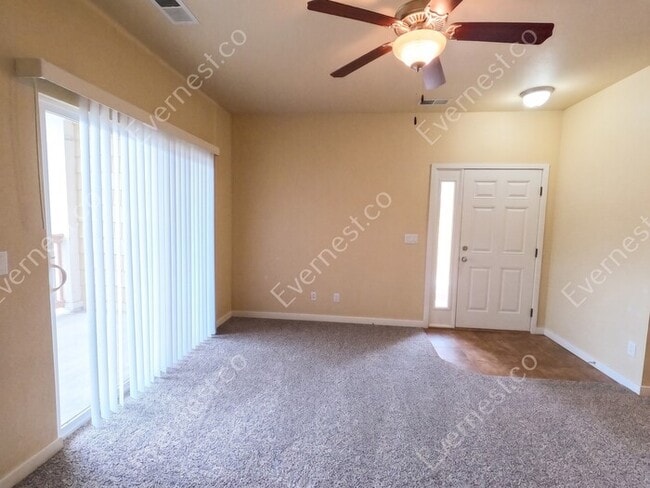 Photo - 2 Bed & 2 Bath Townhouse in Loveland / Available Now!