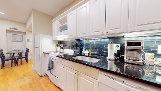 Photo - 290 Beacon St Apartment Unit 3
