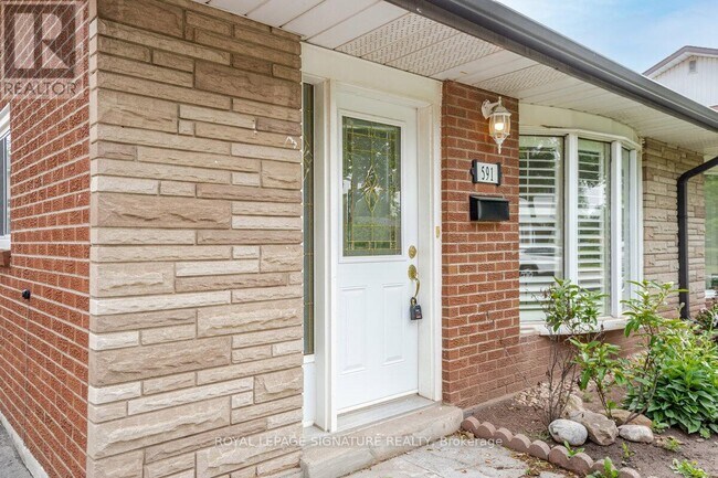 Photo - 591 Turner Dr