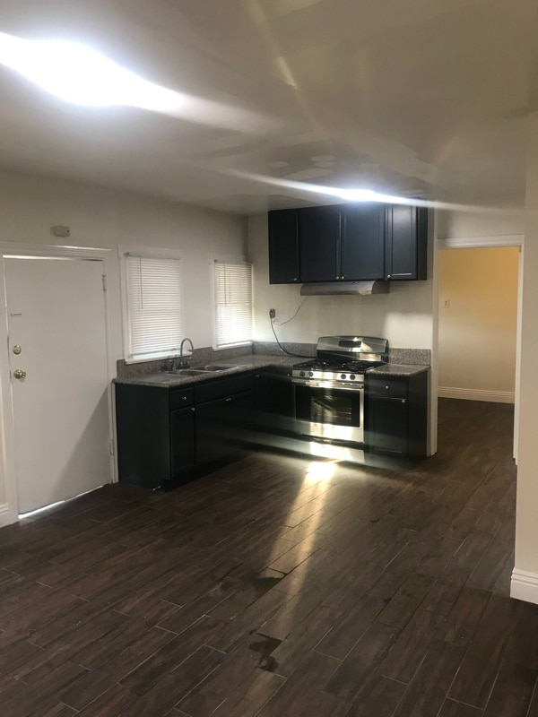 832 E 20th St Unidad 832