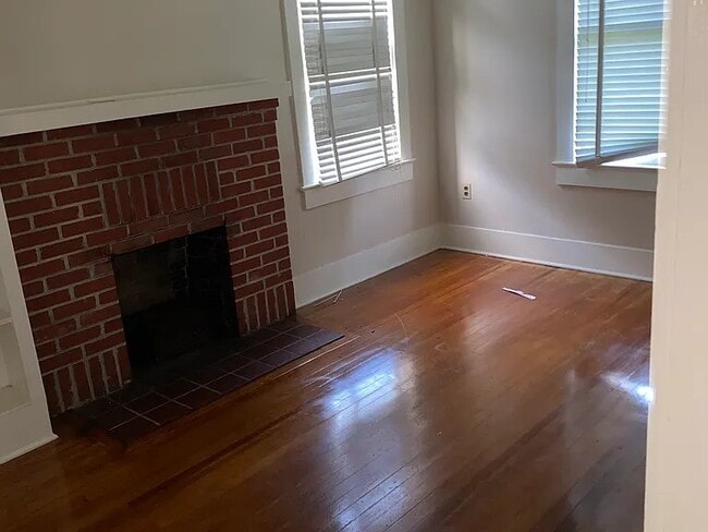 Photo - 4187 Hyacinth Ave